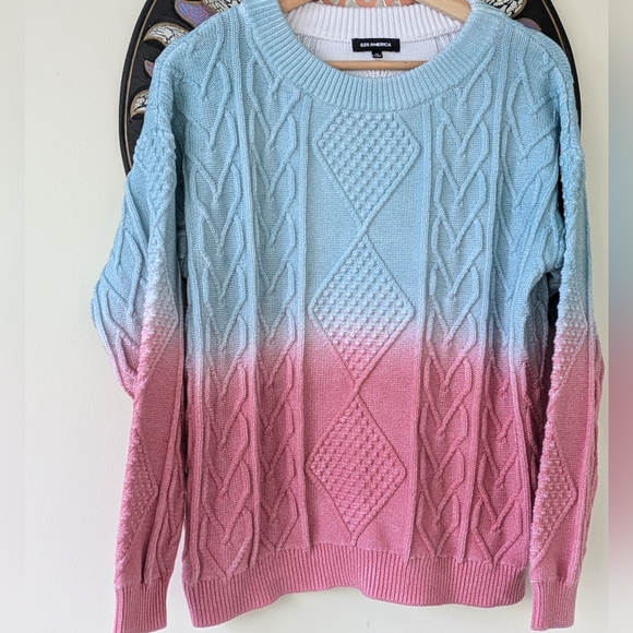 525 America Sweaters - 525 America 100% Cotton Ombre-ish M Turquoise to Coral Sweater